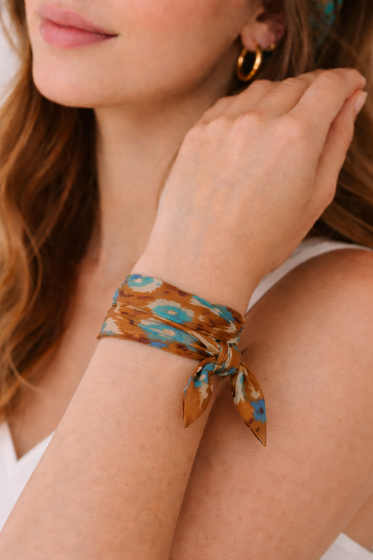 %100 Saf İpek Desenli Fular