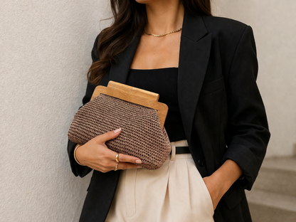 El Yapımı Ahşap Saplı Rafya Clutch Çanta