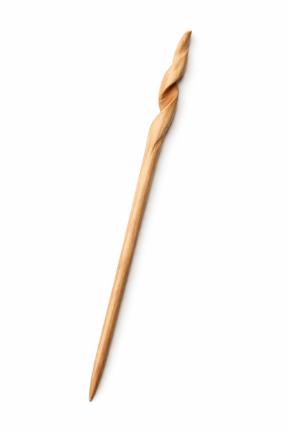 El Yapımı Ahşap Topuz Maşası – Burgulu Desen (28 cm)